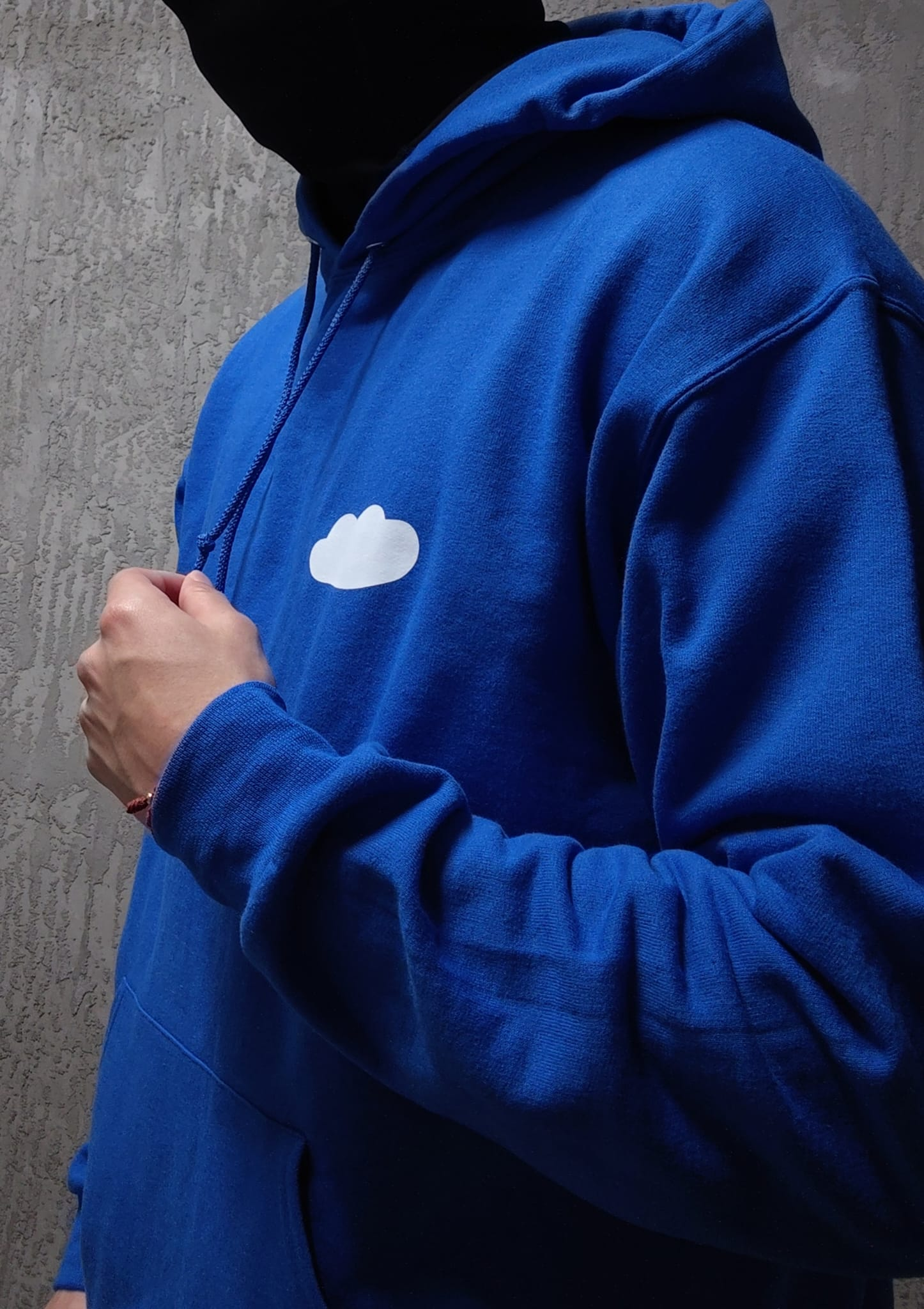 Cloud Hoodie – Minimalist Oversized Fit
